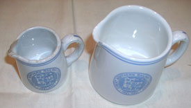 click for 9K .jpg image of pair of GNRI jugs